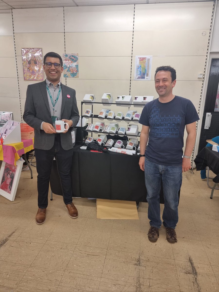 ZenGhani's tweet photo. Glad to have attended the Makers Fair in Shawlands Arcade and the Growing Greener event at the Hidden Gardens! 

It was a pleasure speaking to local artists in Shawlands about their great work and to local residents at the Hidden Gardens as they took action on climate change! https://t.co/Mm6s6jJOVg