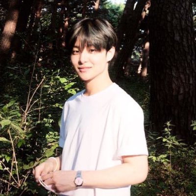 gaoxjihoon's tweet photo. #NewProfilePic https://t.co/AtIHYZ6ezQ