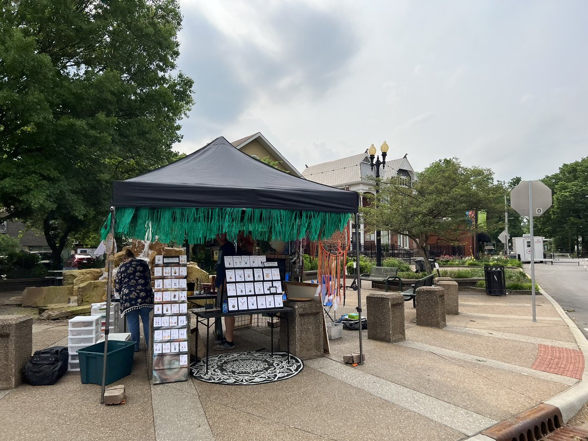 funkarteville's tweet photo. 🎨 Booths are setting up in Haynie’s Corner for the Spring Funk in the City Art Festival!

Come down to the Corner today starting at 10:00 am!

@TheAcropolis 
@moshouse812 
@bokehlounge 

🎨🎨🎨🎨🎨🎨 https://t.co/2zg3IkPhnq