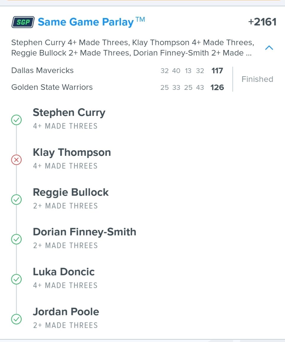rafes615's tweet photo. @KlayThompson what happen my guy https://t.co/fuMc03Fe2f