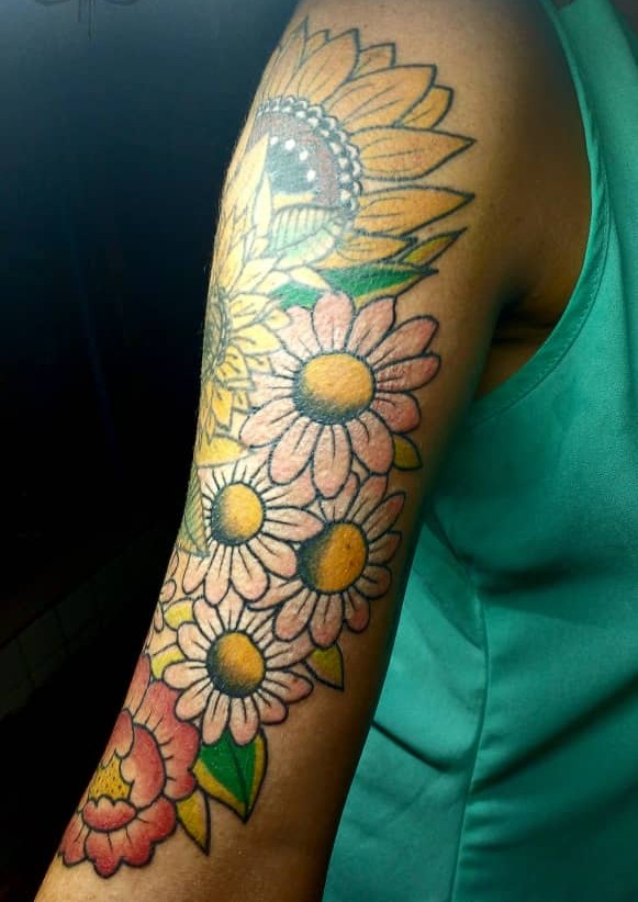 tattoography_st's tweet photo. Como empezó /// Como terminó https://t.co/5yuquySzCU