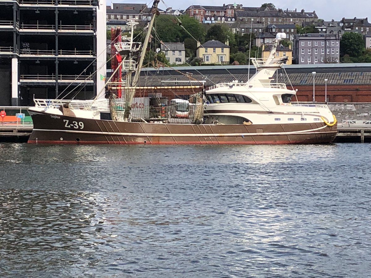 When you are torn between fishing and cruising and decide on both. #cork