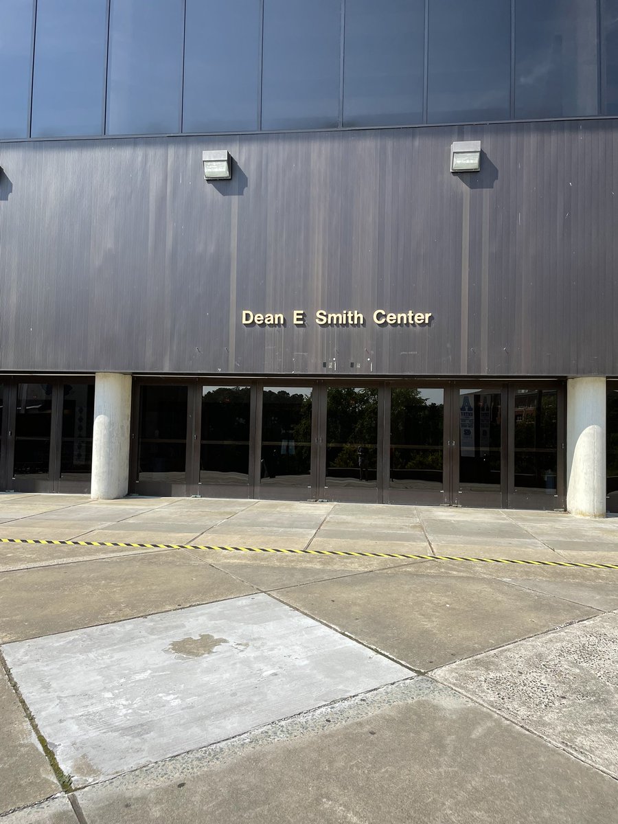 Visiting Dr. Tayler in Durham/Chapel Hill this weekend. Made the rounds to all the sites I was interested in. 🏀