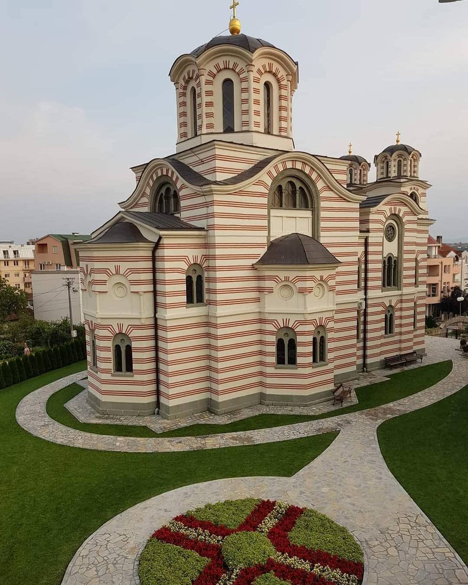 LBDEO_'s tweet photo. Église de la Dormition de la Mère de Dieu de Maldenovac, en Serbie. https://t.co/GY6S79m8U1