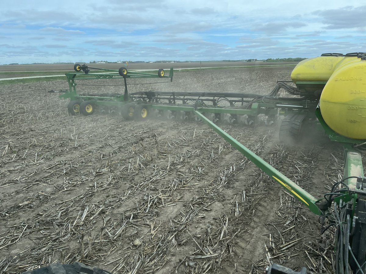 Chris Edgington tweet media