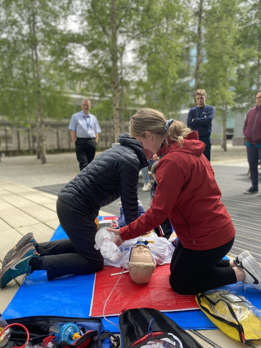 catrina_hewitt's tweet photo. Cardiac arrest scenarios in the sun #BASICSScotland https://t.co/Gzn9gBiMFd