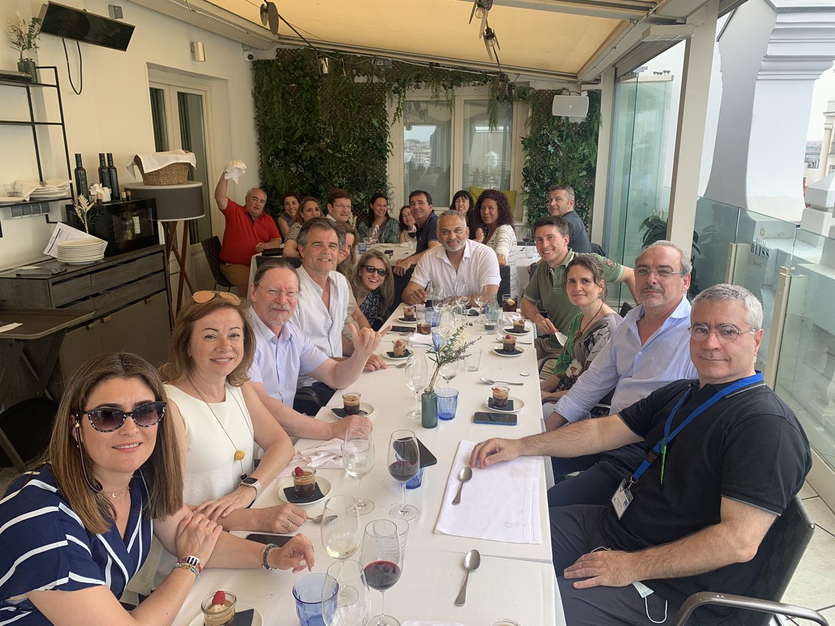 cgperrino's tweet photo. “The warrior’s rest” #simuvad thanks to all the attendees and the teachers. See you next year. @anestesiaHCSC https://t.co/Hz3Ei5MCzj