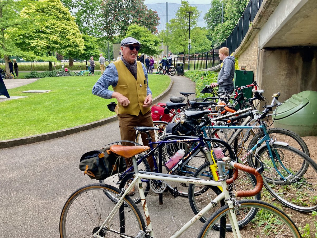 Cycle Chesterfield tweet media