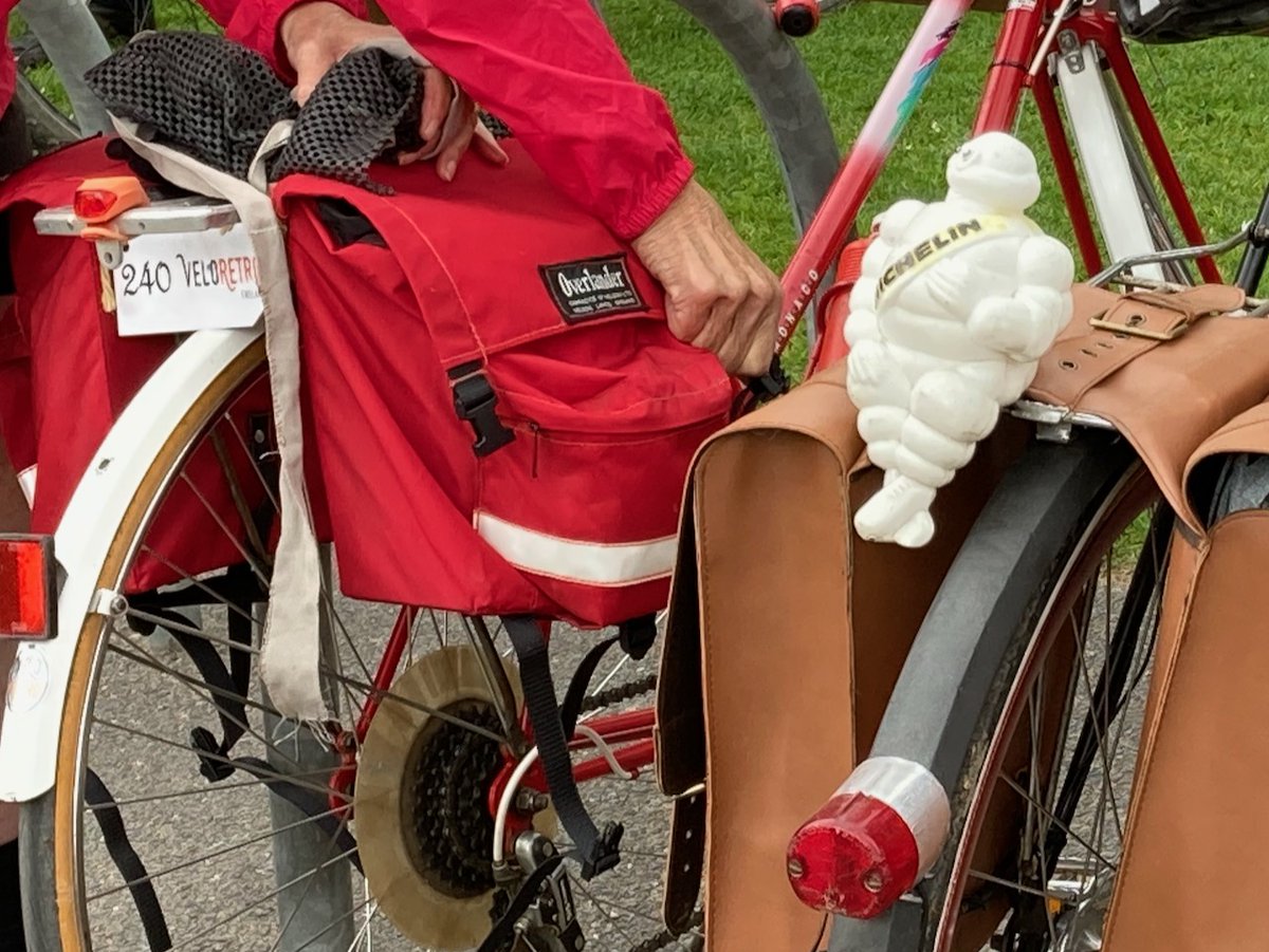 Cycle in Style ride today with 19 riders, Queen’s Park to Hollingwood Hub. Join us for the next one on 10th September. Friday Night Rides too on 1st July,5th Aug &amp; 2nd Sep <a href="/chesterfielduk/">Chesterfield</a> <a href="/ChesterfieldBC/">Chesterfield Borough Council</a> <a href="/TPT_National/">Trans Pennine Trail</a> <a href="/cctrust/">Chesterfield Canal Trust</a> <a href="/CycleDerbyshire/">Cycle Derbyshire</a> <a href="/Be_Travel_Smart/">Travel Smart</a> @ChesterfieldVIC