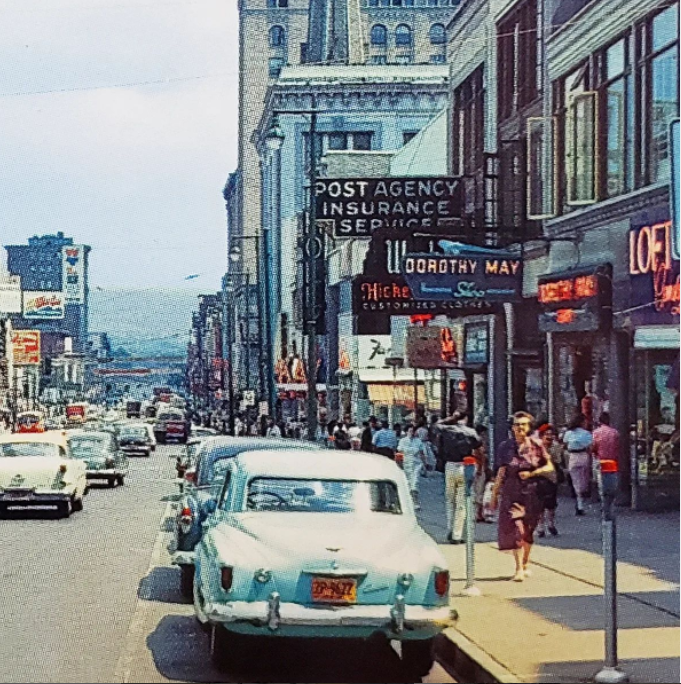 Utica University Admissions on Twitter "Talk about a throwback! 😱Can