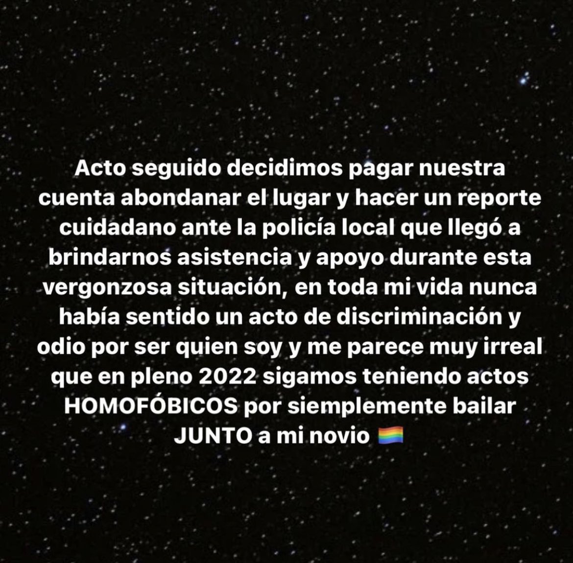 MarcCarcamo's tweet photo. Ayer en #VentoRoofTop en #Guayaquil #ecuador #homofobia 🏳️‍🌈 https://t.co/bIMFt28EMr