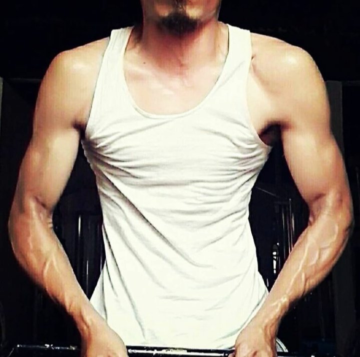 RuslanSahetapi's tweet image. Segerr