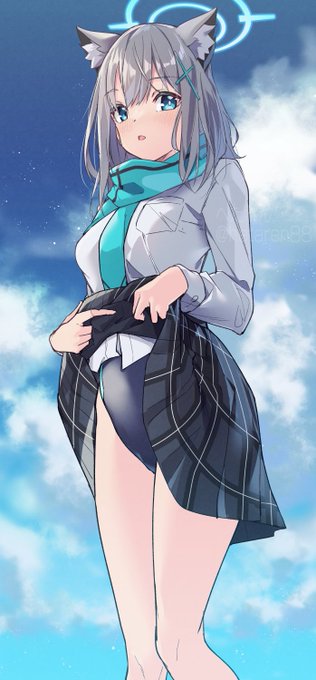 「ん、早く脱ごう。先生」
#ブルアカ 