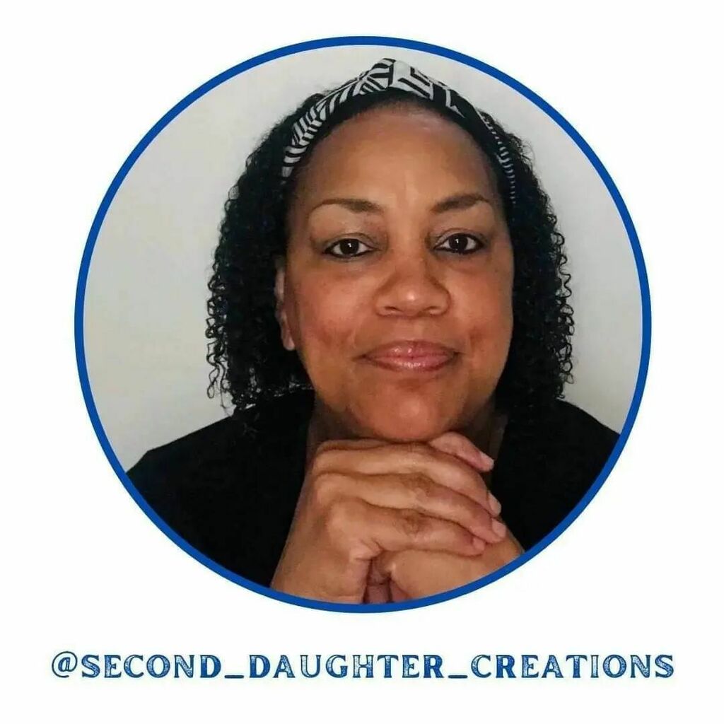 IT'S SPOTLIGHT SATURDAY at <a href="/modern/">modern</a>.makers.unite Scroll through, drop some love and give a follow ♡♡
@second_daughter_creations

I am a wife.
I am a mother.
I am a grandmother.
I am a sister.
I am a friend.
I am a woman.
I am a creative maker.
I am a … instagr.am/p/Cd0ubK_rAwU/