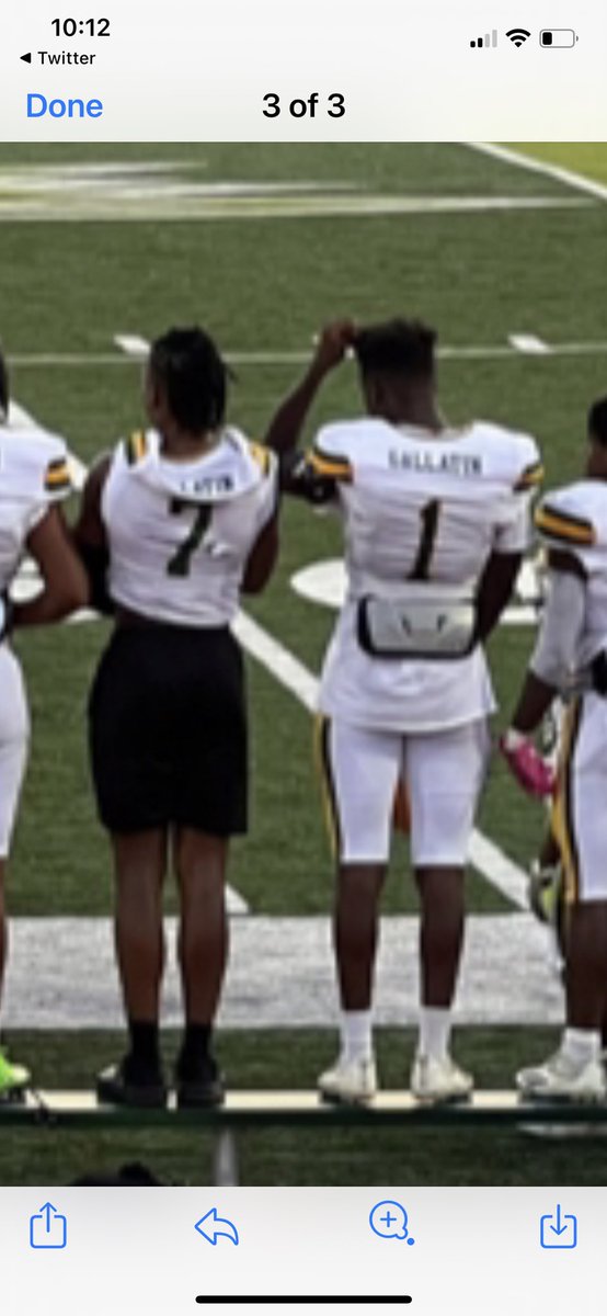 Gallatin Football Recruiting (@recruitgallatin) on Twitter photo 🚨Attn College Coaches🚨
Linebacker #1 <a href="/LDmcmurry10/">Ladainian Mcmurry</a>
📏6’2.5”
⚖️190
🏀🏈2 Sport ATH
⭐️Soph Varsity Starter
🎥 hudl.com/video/3/159748…
<a href="/NCEC_Recruiting/">NPA</a> <a href="/CoachTBarr/">#BESTAVAILABLE</a> <a href="/Kreager/">𝑇𝑜𝑚 𝐾𝑟𝑒𝑎𝑔𝑒𝑟</a> @zachwombleMSP <a href="/CSmithScout/">Chris Smith</a> <a href="/615Preps/">615 Preps</a> <a href="/tntop100/">www.tntop100.com</a> 🚨Attn College Coaches🚨
Linebacker #1 <a href="/LDmcmurry10/">Ladainian Mcmurry</a>
📏6’2.5”
⚖️190
🏀🏈2 Sport ATH
⭐️Soph Varsity Starter
🎥 hudl.com/video/3/159748…
<a href="/NCEC_Recruiting/">NPA</a> <a href="/CoachTBarr/">#BESTAVAILABLE</a> <a href="/Kreager/">𝑇𝑜𝑚 𝐾𝑟𝑒𝑎𝑔𝑒𝑟</a> @zachwombleMSP <a href="/CSmithScout/">Chris Smith</a> <a href="/615Preps/">615 Preps</a> <a href="/tntop100/">www.tntop100.com</a>