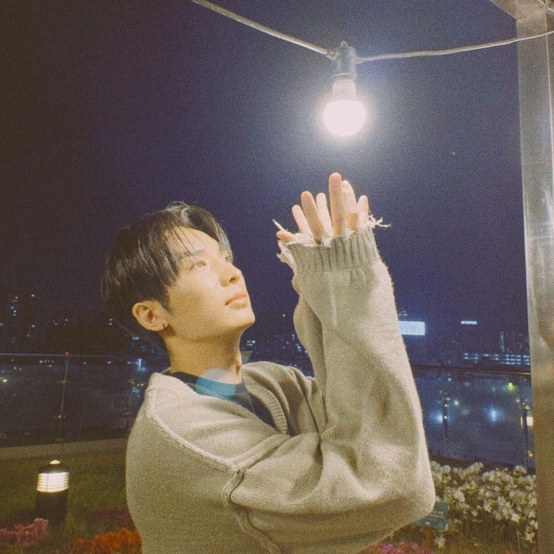 pocketyuto's tweet photo. 🌃🌟

#YUTO #ゆうと #유토 #펜타곤 https://t.co/N8paqV610c