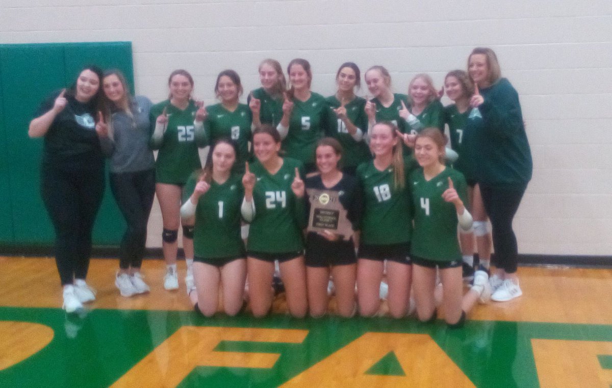 OFHSLadyEagles's tweet photo. Pretty amazing what the young women at @OFR5_Activities are doing: three district titles in one year! 🏐 🏀 ⚽️ A lot of the same ATHLETES in these pictures. Play SPORTS (plural). #Family #TheFarm #OFarmPride https://t.co/3avHFtDcQI
