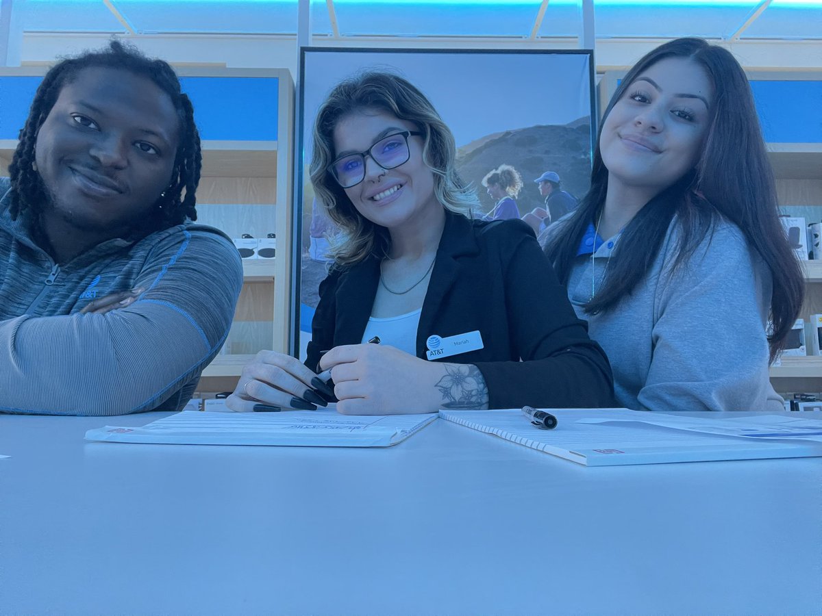 lagacemc1's tweet photo. The need to succeed!! 
Bridgeport here at 8:45am practicing rerating &amp; repurposing savings. Our goal is to provide our customers with the most bang for their buck. 💸#makingwaves @Joelattstanley @CommingsDesmond @joe_boxer44 @TomMonahan10 @GreaterLakesMkt https://t.co/LJk5C8BuRu