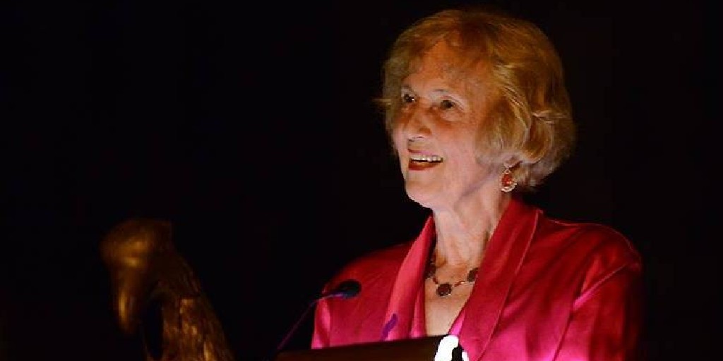 We are saddened to report the passing of Westminster Emerita Professor Diana Crane, who touched the lives of countless students during her 26 years at Westminster Choir College.  Plans for a celebration of her life will be announced later. bit.ly/3wyfbqE