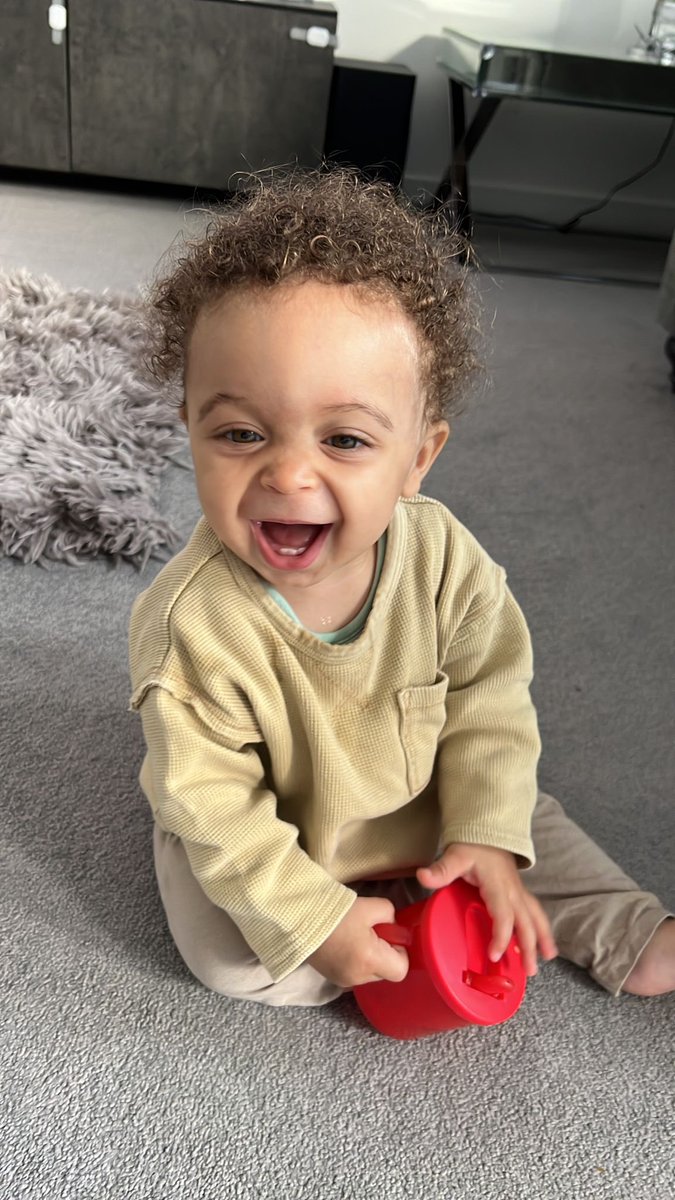 MissHacky's tweet photo. Look at this face! Only a few days left of maternity leave before I go back to school. I have to remind myself I’m only going back to work- he’ll be there when I return 😂 https://t.co/NyAUnMGlju