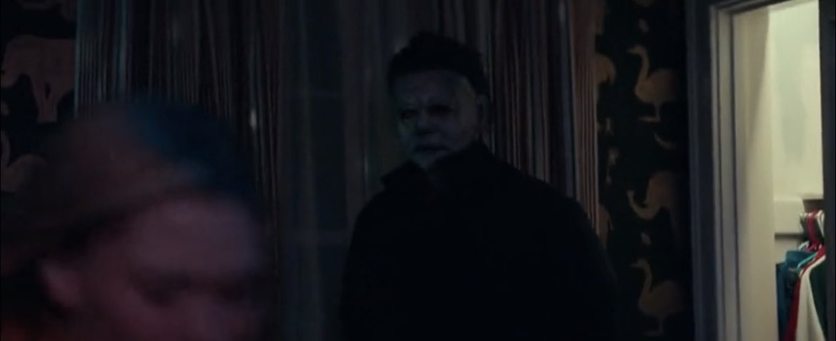 SourceHalloween's tweet photo. Do you like Vicky’s death scene? 🔪 https://t.co/7g6g4kSK1p