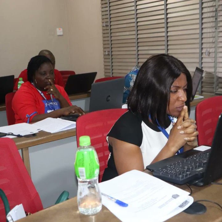 Our Ph.D class of 2024, taking exam on Research Methodology. 

This practice-based examination aims at putting the knowledge of our students to test. 

#GCPBS
#EGS
#PhD2024
#postgraduate
#businessschoolinportharcourt
#opportunity #investment
#innovationandbusiness