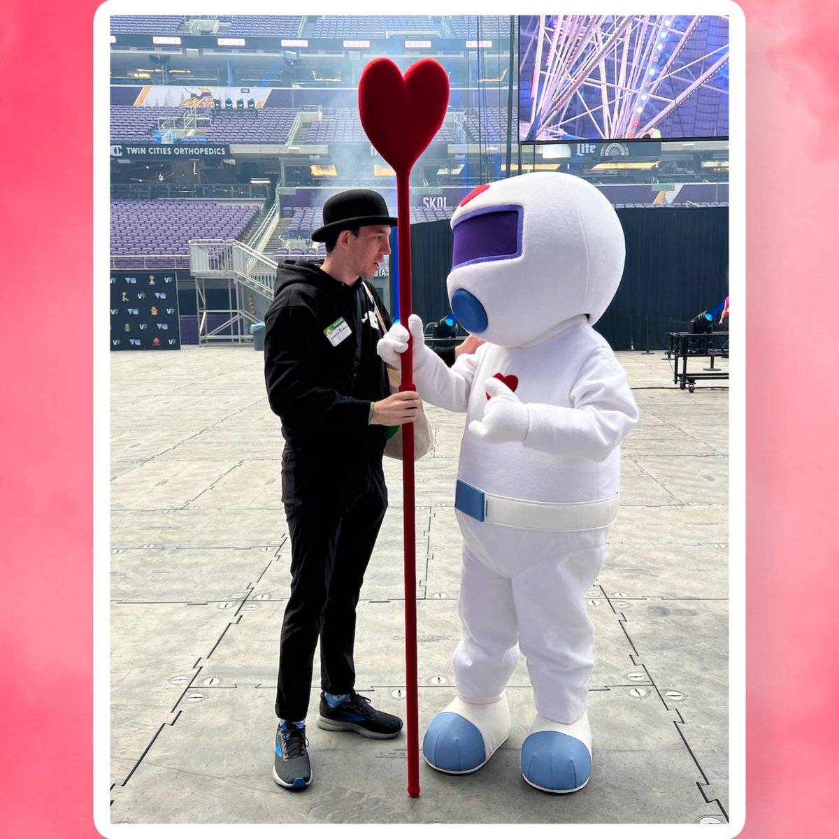 Jeremy Knows | VeeFriends tweet media