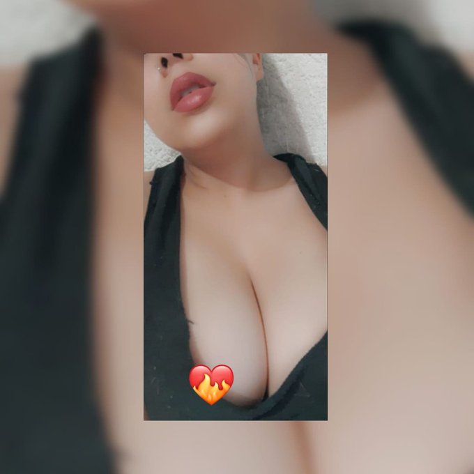 #NuevaFotoDePerfil https://t.co/HqPhJTSFOz<a href="/tag/nuevafotodeperfil"class="tags">#NuevaFotoDePerfil</a>