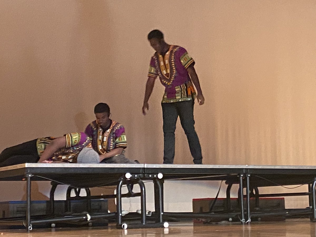 apsyoungms's tweet photo. Some snippets from the @apsyoungms production of the Lion King..@alliancetheatre @aps_DanceMsH @apsjcy @JCYOrchestra @aps_levy @RonGarlington https://t.co/4TFz4aahgX