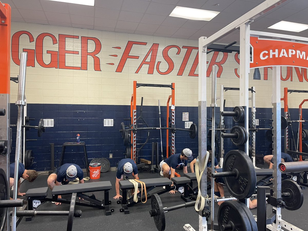CHSBaseball1954's tweet photo. We lift on Game Days!! Even State Championship Game Days!

A huge shout out to Coach Watson for coming out on Saturday to lift our guys! 

Teams that lift together, play together, love together, and pray together, WIN TOGETHER!  

#Matthew2312
#STATEon3
#PLAYtheSTANDARD https://t.co/1QNkKlvtSG