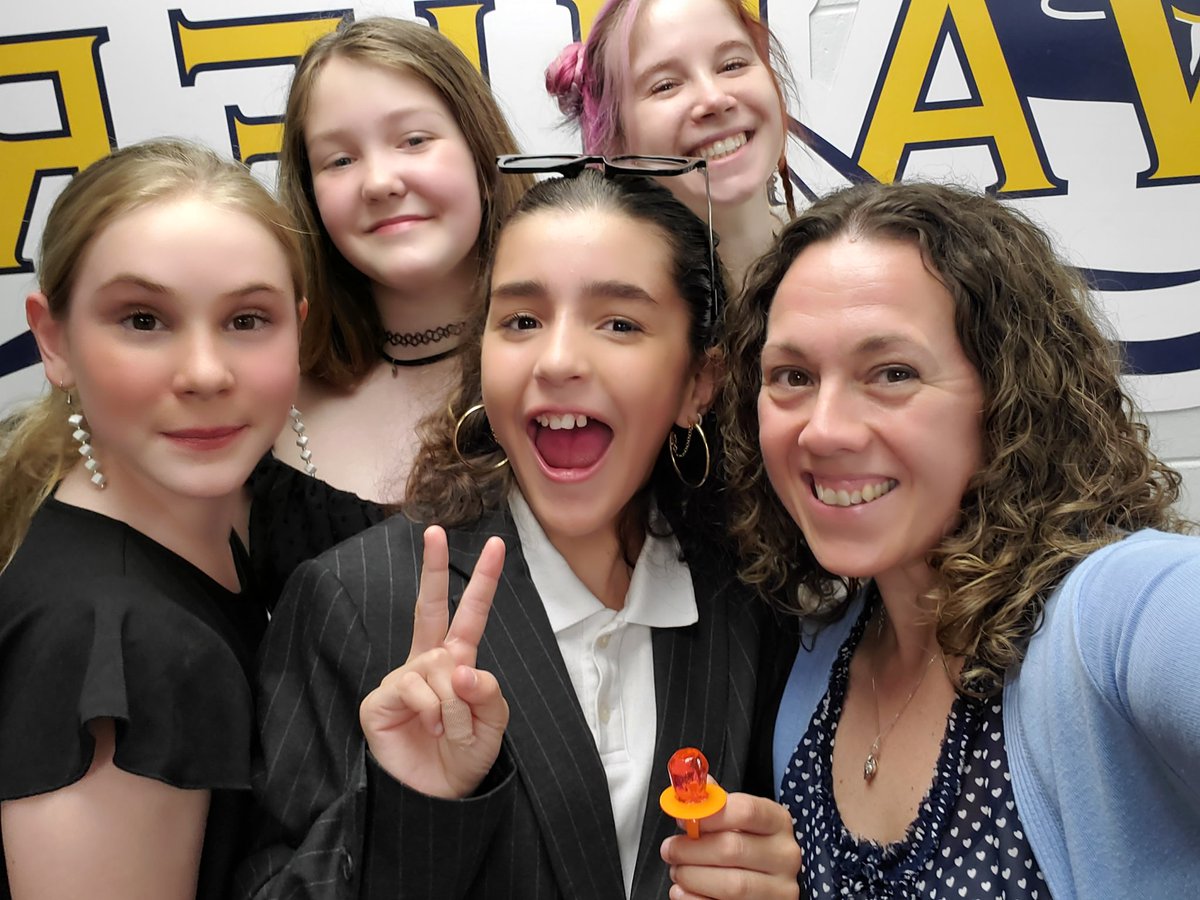 Stacey Bond tweet media