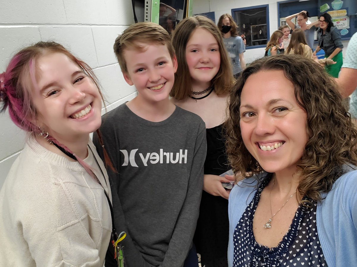 Stacey Bond tweet media