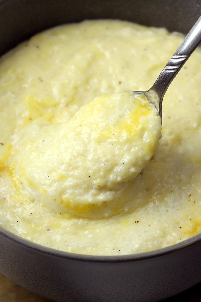 AlanMassenburg's tweet photo. Ketchup isn’t available what you eating with your grits? https://t.co/6ZcmI8kgnK