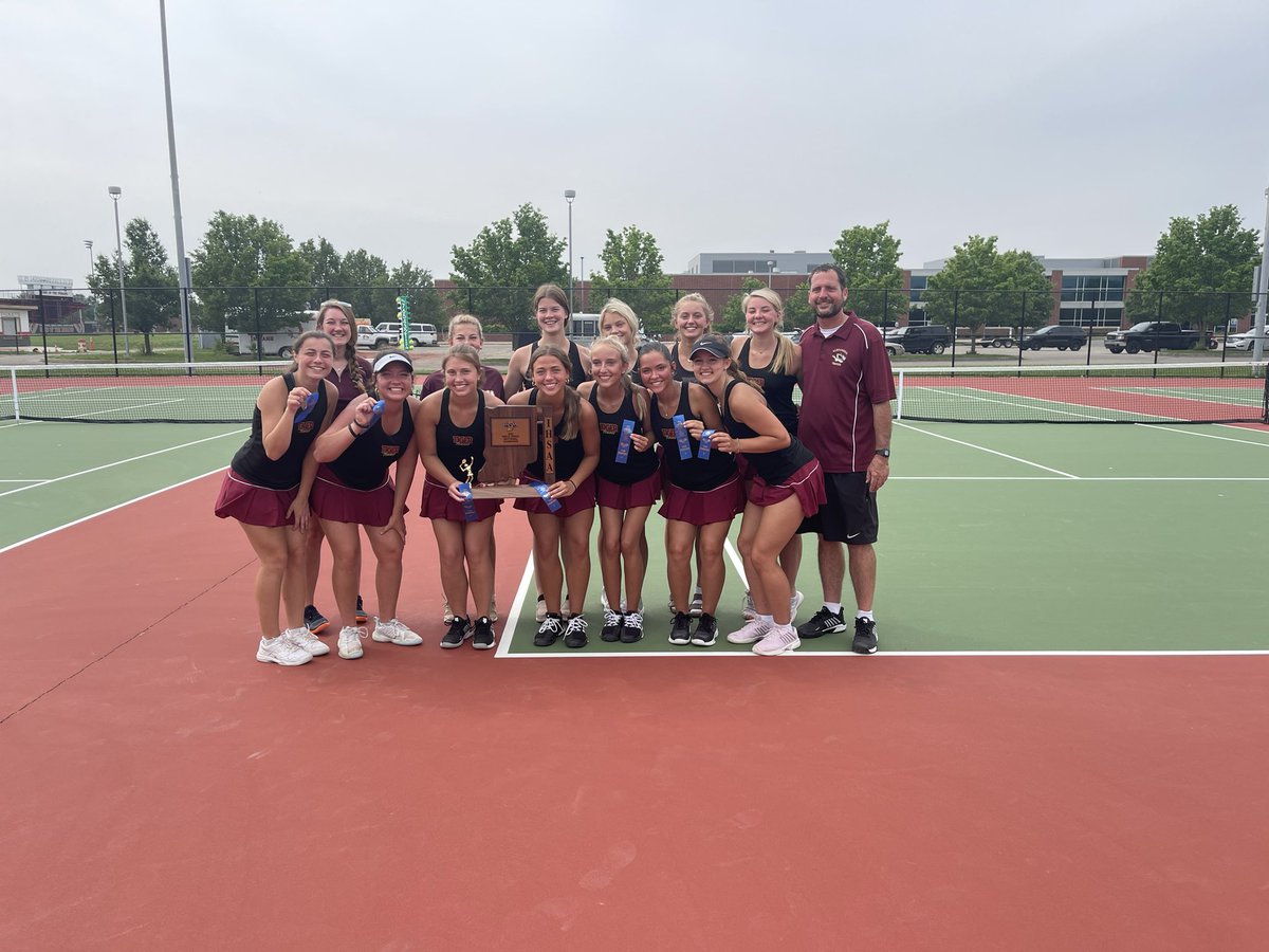 And your 2022 Girls Tennis Sectional Champions are….THE ALEXANDRIA TIGERS!! 3-Peat! <a href="/hunt_Rob/">Rob Hunt</a> @thbsports #AlexTigers
