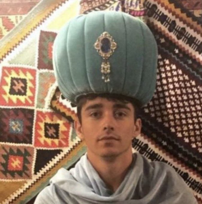ncontextFerrari's tweet photo. Avans: "Rakibe verilen geçici üstünlük."

- Pole Padişahı Fatih Sultan Leclerc https://t.co/iF9DnhDVY5