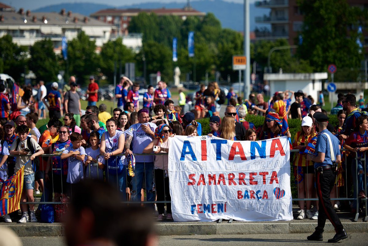 FCBfemeni's tweet photo. 𝙊𝙝 𝙡𝙚 𝙡𝙚 
𝙊𝙝 𝙡𝙖 𝙡𝙖 
𝙎𝙚𝙧 𝙙𝙚𝙡 𝘽𝙖𝙧𝙘̧𝙖 𝙚́𝙨
𝙀𝙡 𝙢𝙞𝙡𝙡𝙤𝙧 𝙦𝙪𝙚 𝙝𝙞 𝙝𝙖
 
💙❤ https://t.co/44a4h2MuBB