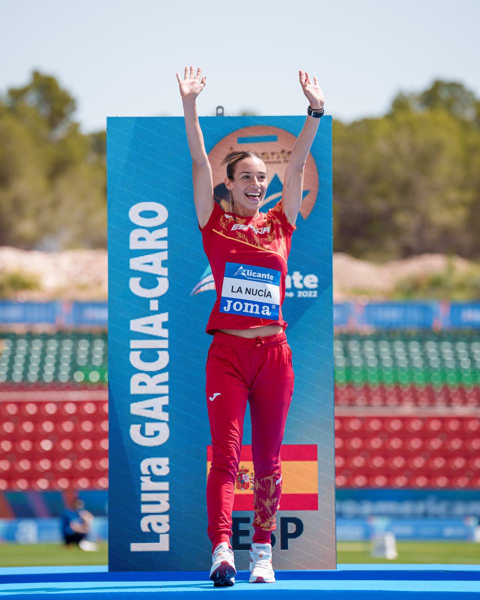 lauriiatl's tweet photo. Oro Campeonato Iberoamericano con PB 43'33 en 10000 marcha. 🇪🇦
Disfrutando de un día bonito y sin olvidar el objetivo final.
¡Muchísimas gracias por vuestras felicitaciones! https://t.co/b7TWHUsr0U