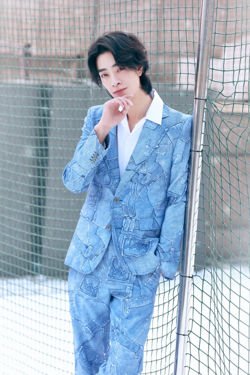 cdrama_update's tweet photo. 220521 #ZhengYunlong Studio weibo update
More pics - https://t.co/l3Ro0eOo66
#郑云龙 #经典咏流传
#EverlastingClassics https://t.co/dp6zrWdQXb
