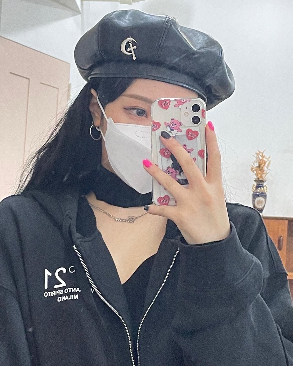 cherr1keu's tweet photo. tomoon & plory selca day !!
#ToMoonSelcaDay #TMSD #์์ด์ค #๊ฑดํฌ @official_ONEUS #PlorySelcaDay #PSLD @RBW_PURPLEKISS https://t.co/bndM2cpeUV