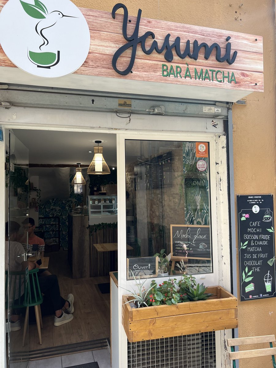 Blitz_Stream's tweet photo. Je peux vous dire que ce bar à Matcha est une dinguerie @YasumiMatcha #aixenprovence #noads https://t.co/5crLBBtmE5