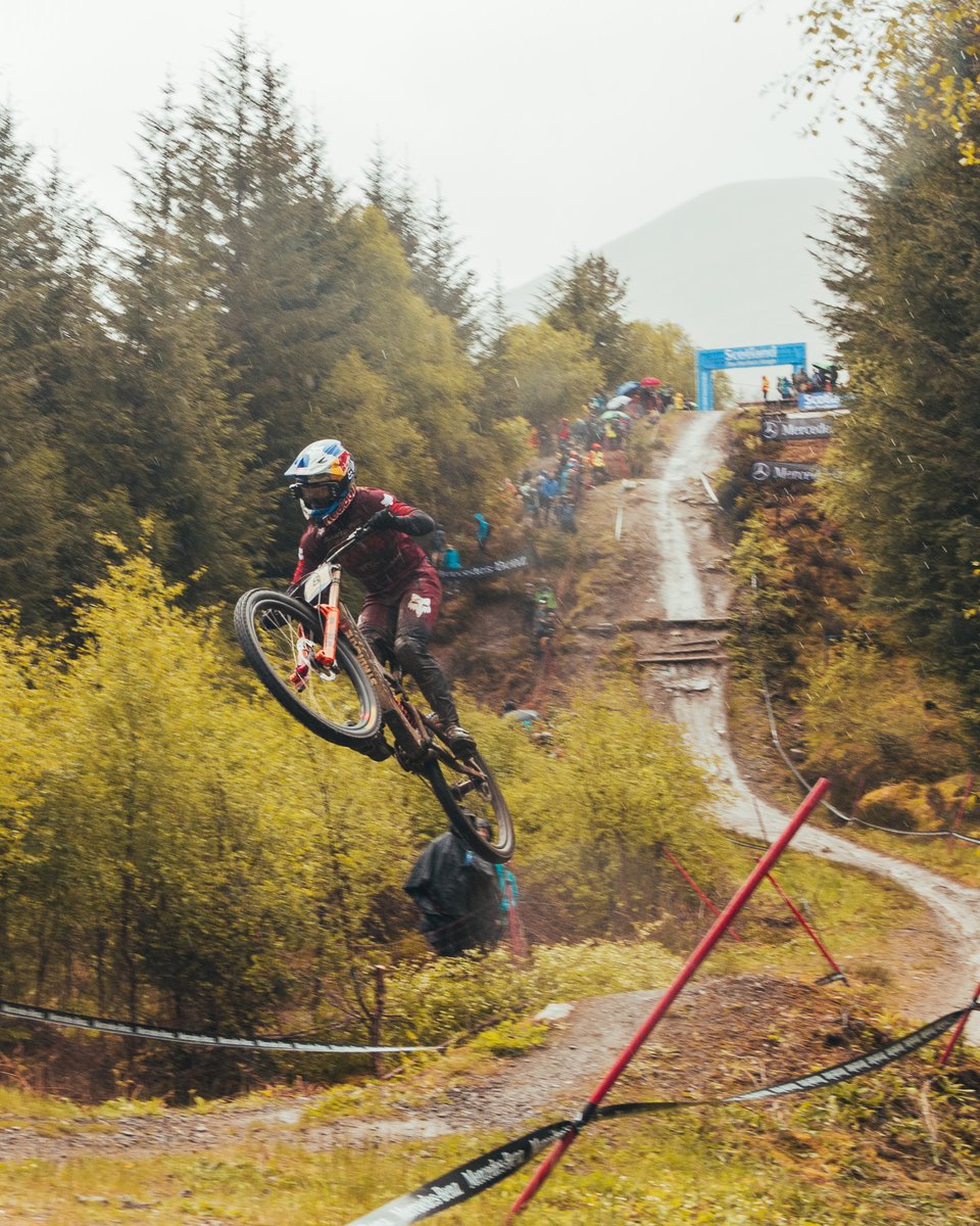 FW MTB World Cup (@fw_mtb_worldcup) on Twitter photo A great day of qualifying today, with Camille Balanche topping the board in the Women's Elite at 5:20.684 and <a href="/lauriegreenland/">lauriegreenland_</a> setting the fastest time of the weekend so far at 4:37.960 ahead of fellow Brit <a href="/charliehatton2/">charlie hatton</a> 🇬🇧 A great day of qualifying today, with Camille Balanche topping the board in the Women's Elite at 5:20.684 and <a href="/lauriegreenland/">lauriegreenland_</a> setting the fastest time of the weekend so far at 4:37.960 ahead of fellow Brit <a href="/charliehatton2/">charlie hatton</a> 🇬🇧