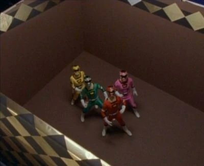 Generation_Z's tweet image. On this date in #PowerRangers history: Honey, I Shrunk the Rangers, Part I (1997, Turbo) aired for the first time.

▪️ Replaced "Rangers in Concert" as the midseason finale
▪️ Shrinkasect starts shrinking the Rangers
▪️ Rangers learn they will turn into bugs soon