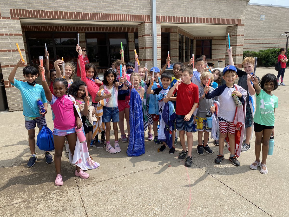 Kelly Fischer tweet media