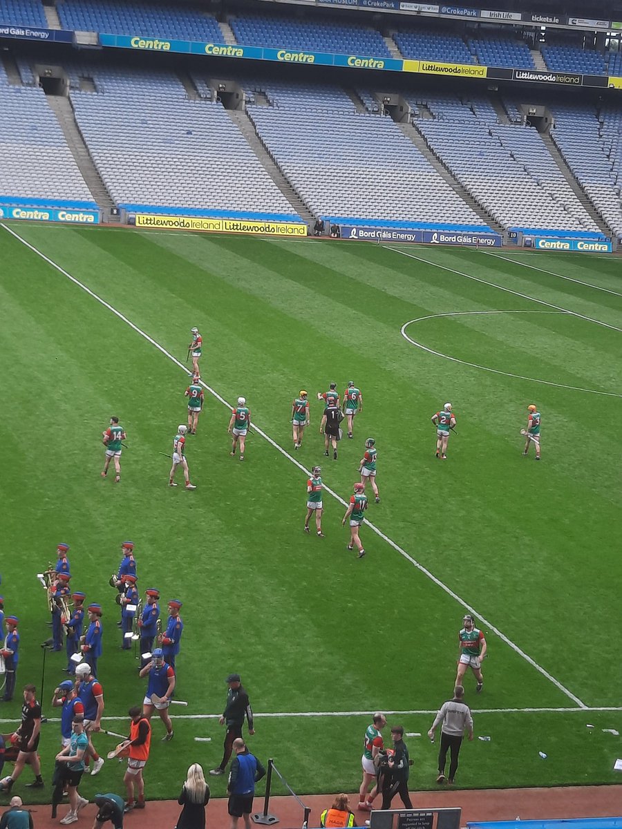 Mighty to see a <a href="/MayoGAA/">Mayo GAA</a> hurling team in croker #hupthelads
