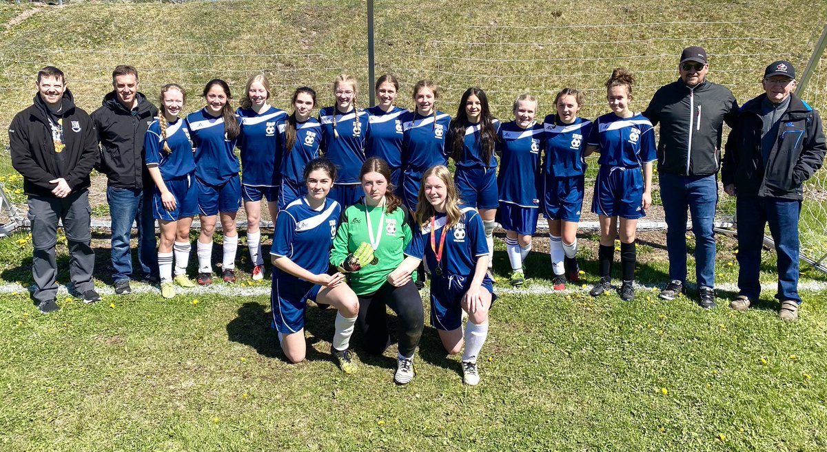 Nice team shot thanks to.<a href="/paula_pynn/">Paula Pynn</a> ! P Lilly , M Lawlor, Chelsea K, Olivia S, Abbey W, Emily B, Katelyn M, Rhoda M, Hannah E,  Hannah C, Susie S, Ally Y, Cadence C, J Tizzard &amp; D Huxter. FRONT: Gabby T, Kira C &amp; Kylea K <a href="/schoolsportsnl/">School Sports NL</a> <a href="/mrlillyscience/">Mr. Lilly</a> <a href="/NLESDCA/">NLESD</a> #ssnlprovincials