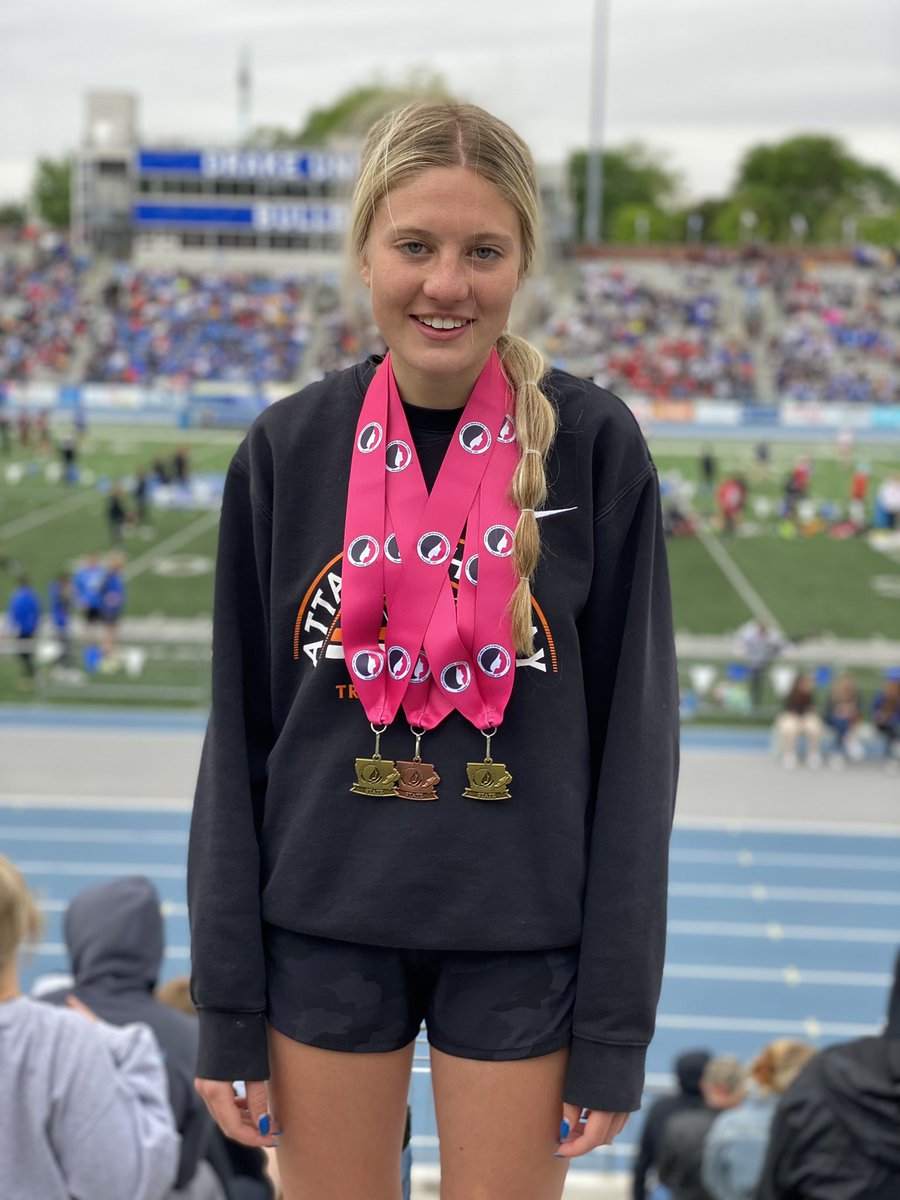 Running the 21st fastest time EVER in the state of Iowa, a SECOND state championship, a new school record, and a new personal best of 4:36.60, ADDI DORENKAMP is your State Champ in the 1500!