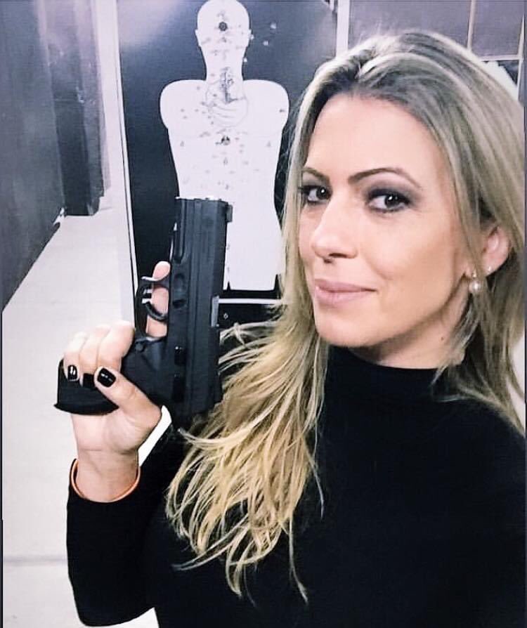 patisborges's tweet image. Medida protetiva!