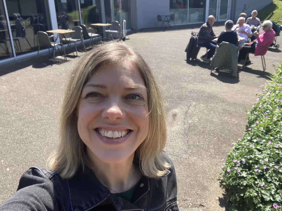 Had a great morning on Wednesday with <a href="/paul_garrity/">Paul Garrity</a> filming a piece about loan sharks &amp; a new art trail in Runcorn designed to raise awareness. V important - especially as the cost of living rises. See the film tomorrow on Politics NW BBC 1 at 10!