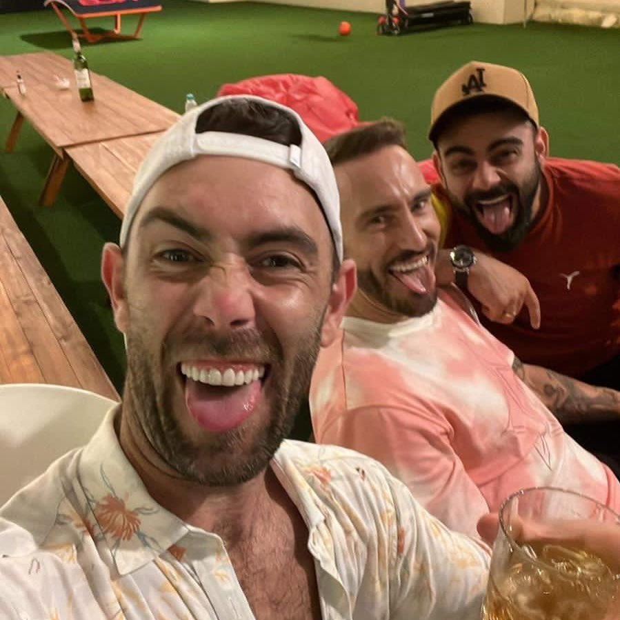 Feels ♥️
<a href="/RCBTweets/">Royal Challengers Bengaluru</a> <a href="/faf1307/">Faf Du Plessis</a> <a href="/Gmaxi_32/">Glenn Maxwell</a>