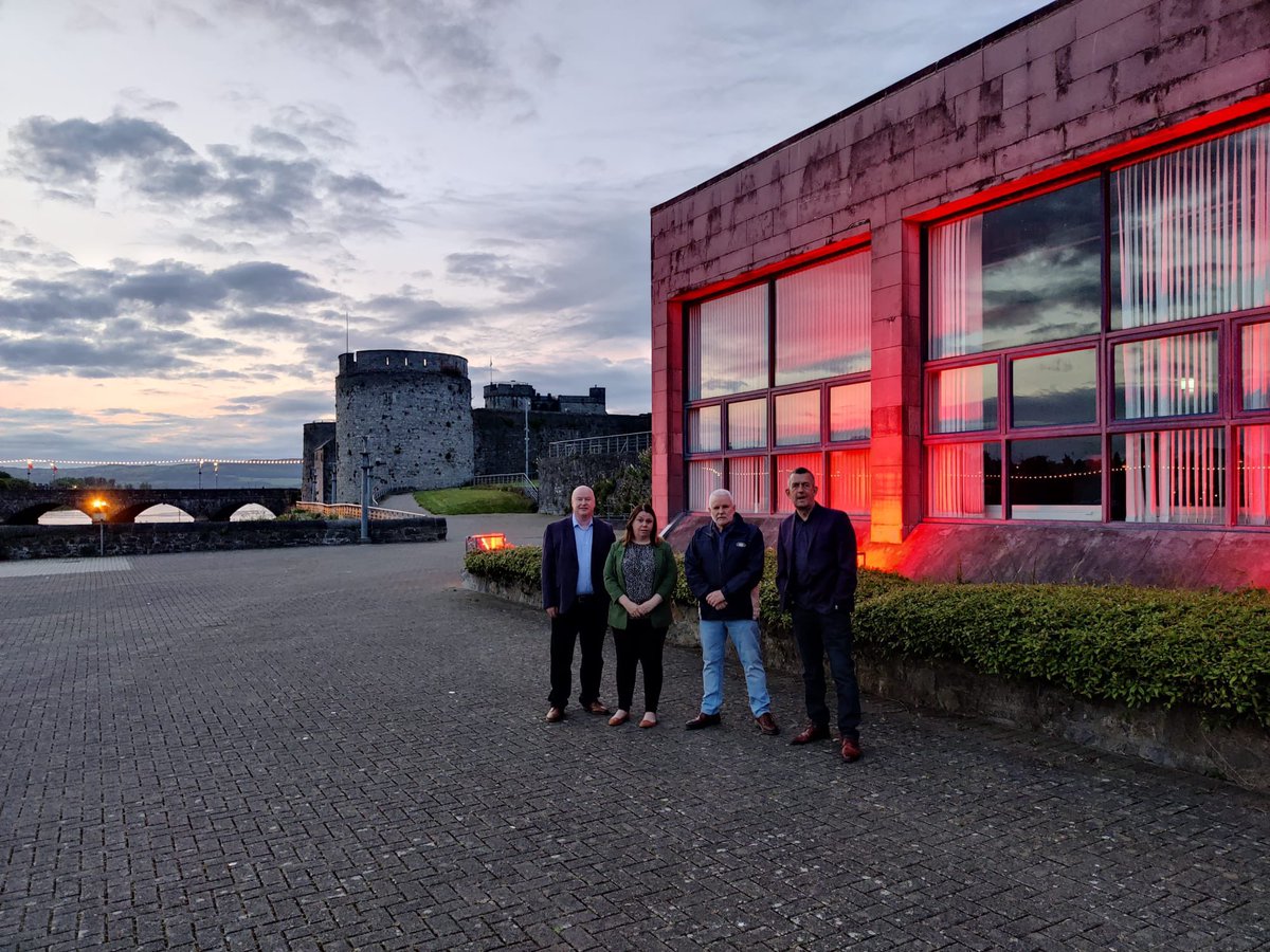 Maurice Quinlivan TD (@quinlivantd) on Twitter photo Great to see <a href="/LimerickCouncil/">Limerick Council - Comhairle Luimnigh</a> City Hall in #Limerick lit up in Red up for #Lá Dearg.
It’s time for Acht na Gaeilge to be enacted and language rights to be enhanced and protected.
With <a href="/paul_gavan/">Paul Gavan</a> <a href="/shrnbenson/">Cllr Sharon Benson</a> and Cllr Tom Collopy Great to see <a href="/LimerickCouncil/">Limerick Council - Comhairle Luimnigh</a> City Hall in #Limerick lit up in Red up for #Lá Dearg.
It’s time for Acht na Gaeilge to be enacted and language rights to be enhanced and protected.
With <a href="/paul_gavan/">Paul Gavan</a> <a href="/shrnbenson/">Cllr Sharon Benson</a> and Cllr Tom Collopy